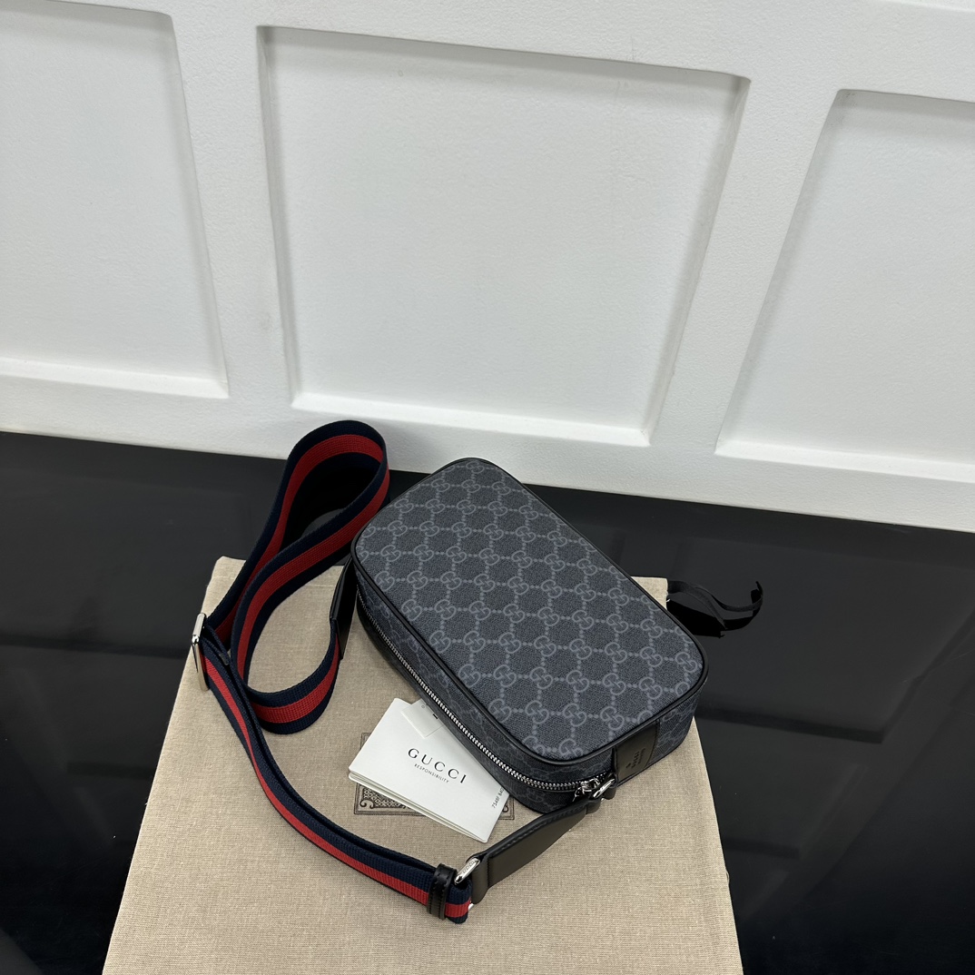 Gucci Satchel Bags